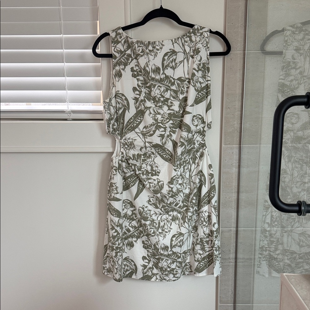 Abercrombie & Fitch Green and White Mini Dress